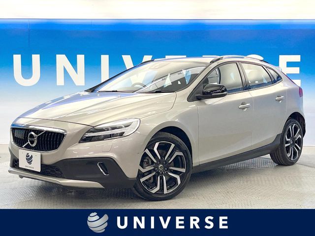 VOLVO VOLVO V40 CROSS COUNTRY 2017
