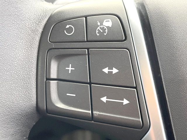 VOLVO VOLVO V40 CROSS COUNTRY 2017