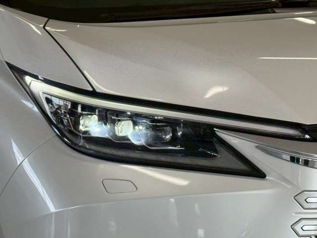 TOYOTA ???? LM500h 2024