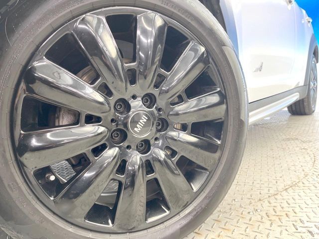 BMW BMW MINI COOPER D CROSSOVER 2018