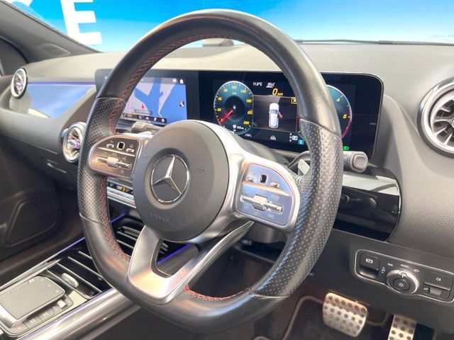 MERCEDES BENZ MERCEDES BENZ GLA class 2020