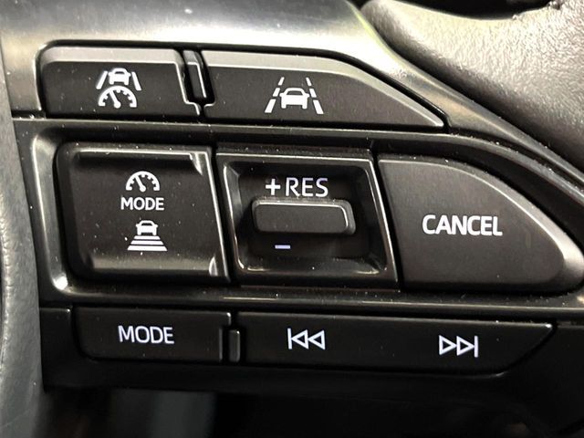 TOYOTA YARIS CROSS 2025