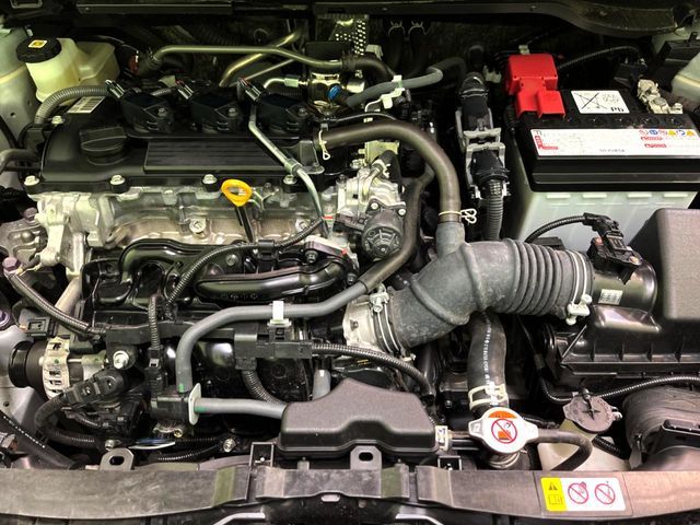 TOYOTA YARIS CROSS 2025