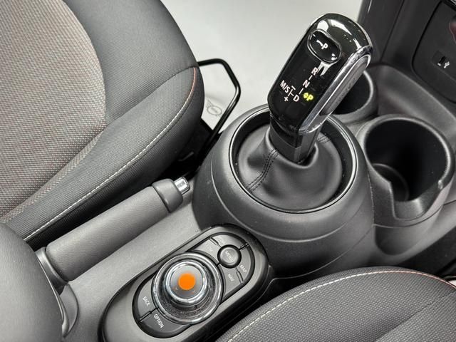 BMW MINI COOPER 5DOOR 2019