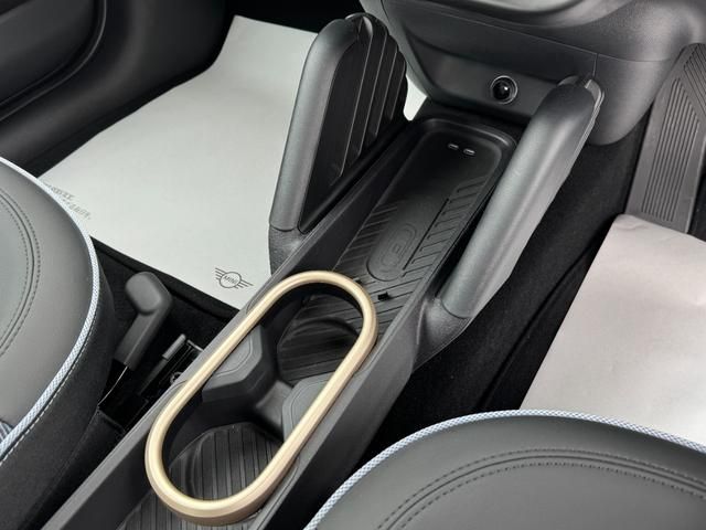 BMW MINI COOPER 2025