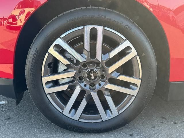 BMW MINI COOPER 2025