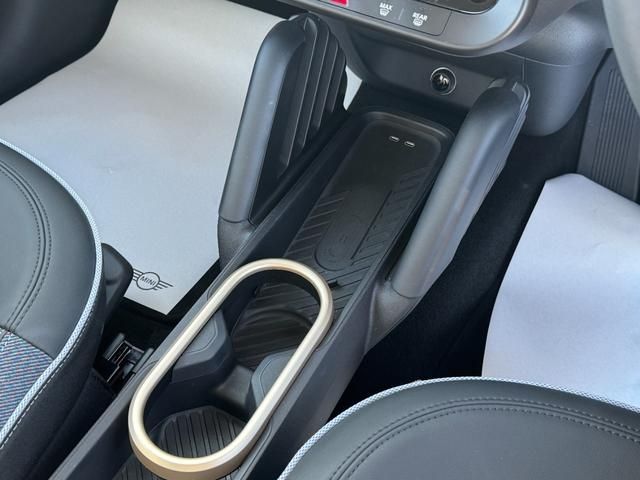 BMW MINI COOPER 2025