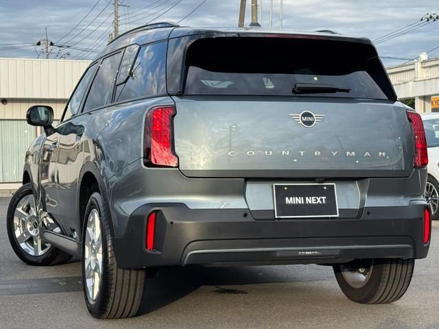 BMW MINI COUNTRYMAN 2024