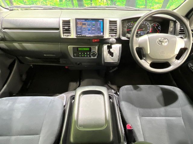 TOYOTA HIACE van 2WD 2016