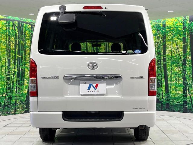 TOYOTA HIACE van 2WD 2016