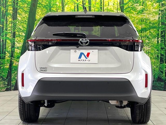 TOYOTA YARIS CROSS 2025