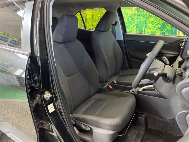 TOYOTA YARIS CROSS HYBRID 2023