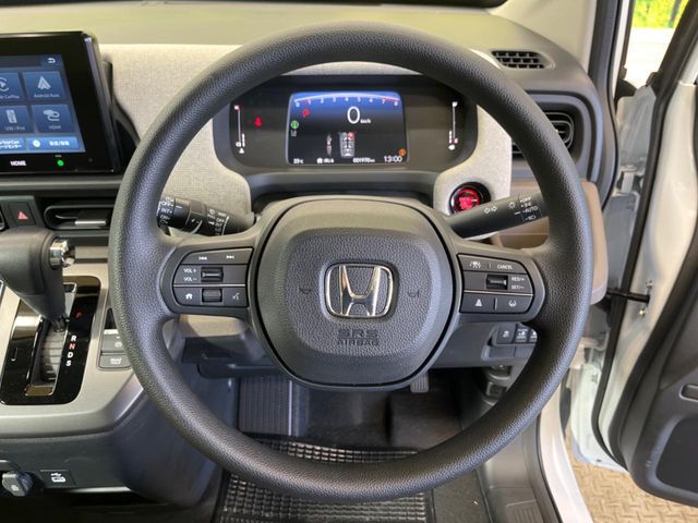 HONDA FREED 2024