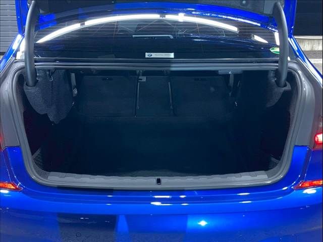 BMW BMW 3series sedan 2019