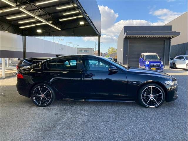 JAGUAR JAGUAR XEseries 2017