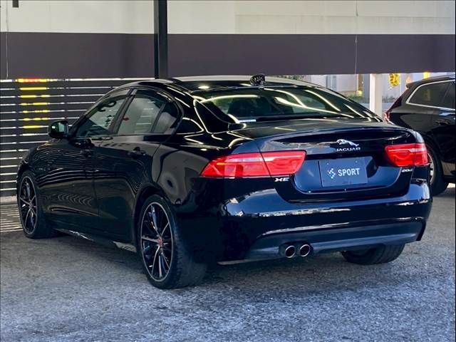 JAGUAR JAGUAR XEseries 2017