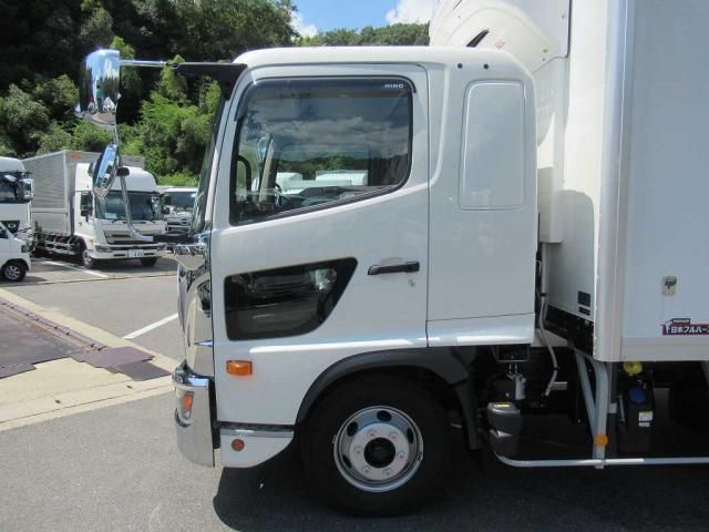 HINO RANGER 2025
