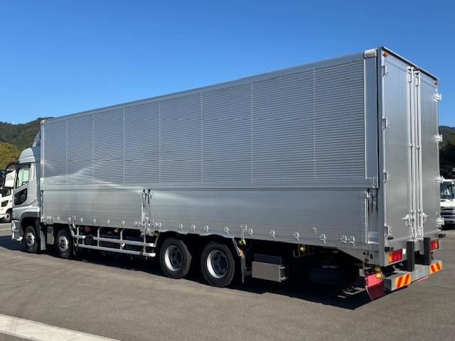 MITSUBISHI FUSOU SUPER GREAT 2023