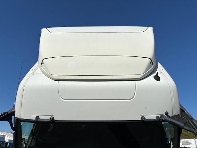 MITSUBISHI FUSOU SUPER GREAT 2023