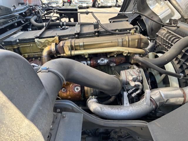 MITSUBISHI FUSOU SUPER GREAT 2023