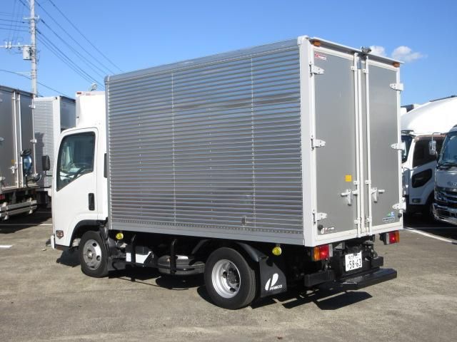 ISUZU ELF 2020