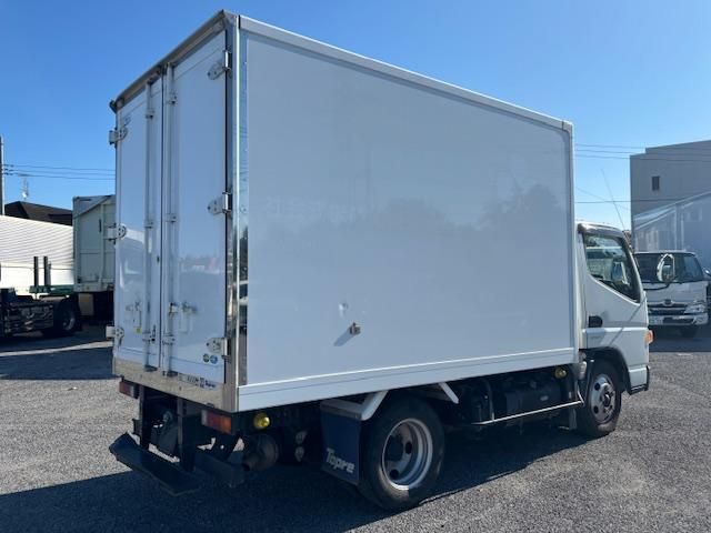 MITSUBISHI CANTER 2020