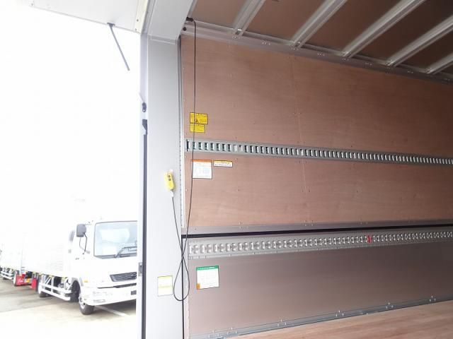 MITSUBISHI FUSOU FIGHTER 2024