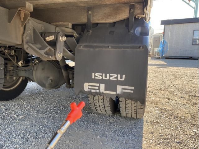 ISUZU ELF 2014