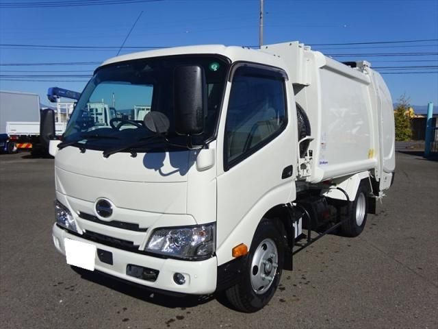 HINO DUTRO 2025