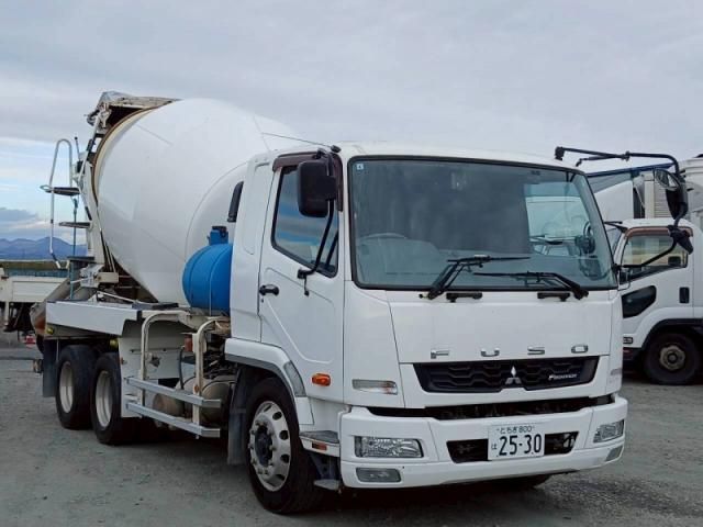 MITSUBISHI FUSOU FIGHTER 2017