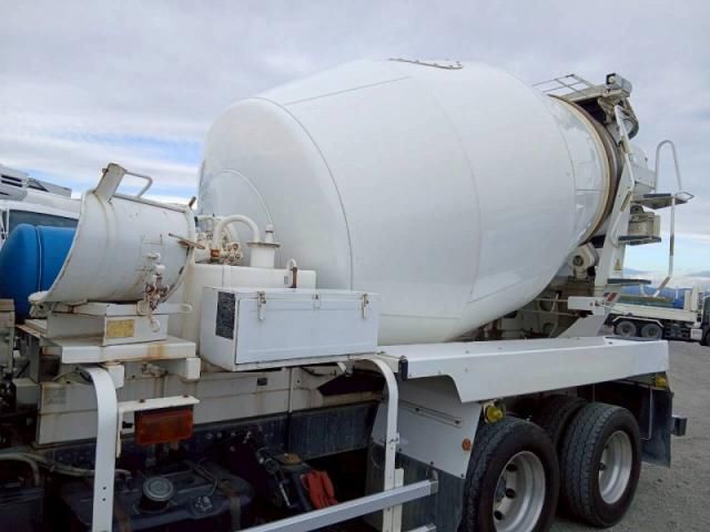 MITSUBISHI FUSOU FIGHTER 2017