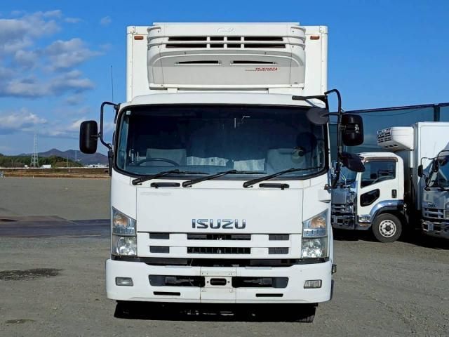 ISUZU FORWARD 2012