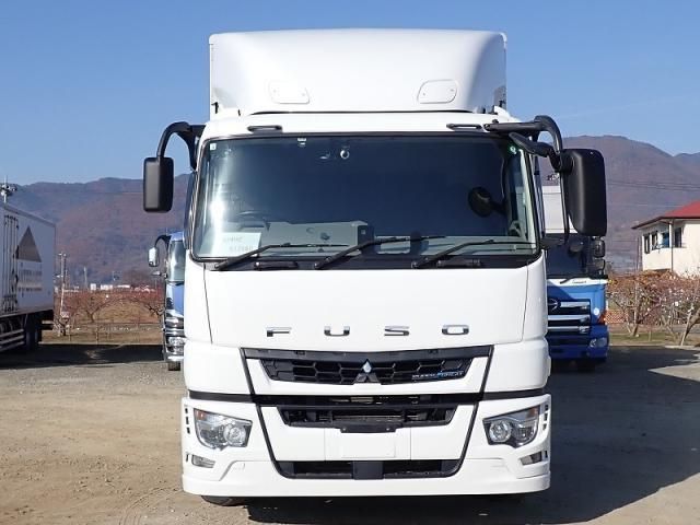 MITSUBISHI FUSOU SUPER GREAT 2020