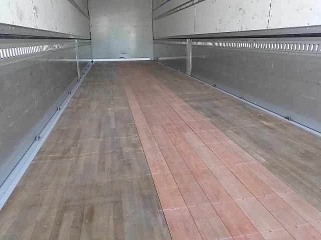 MITSUBISHI FUSOU SUPER GREAT 2020