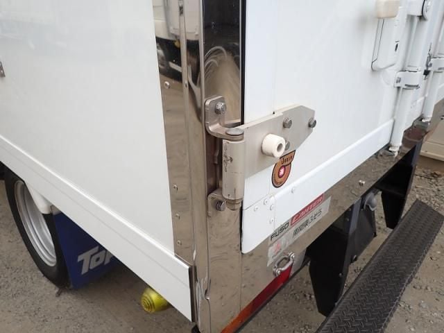 MITSUBISHI CANTER 2018