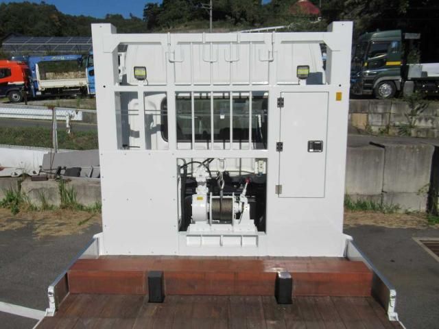 MITSUBISHI FUSOU SUPER GREAT 2025