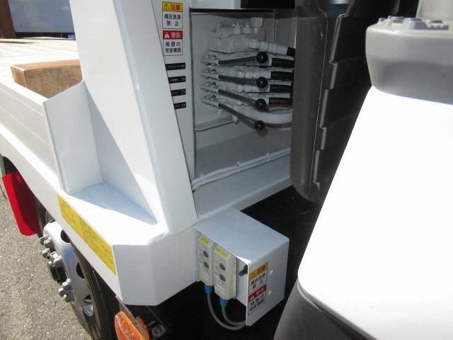 MITSUBISHI FUSOU SUPER GREAT 2025