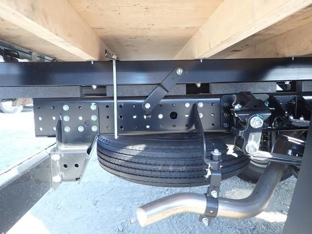 MITSUBISHI CANTER 2025