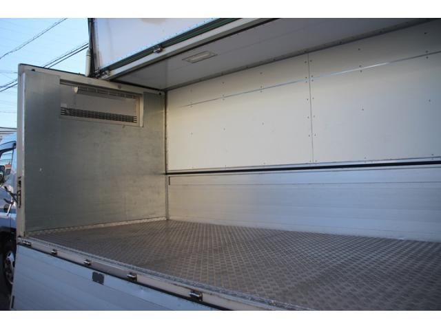 MITSUBISHI CANTER 2019