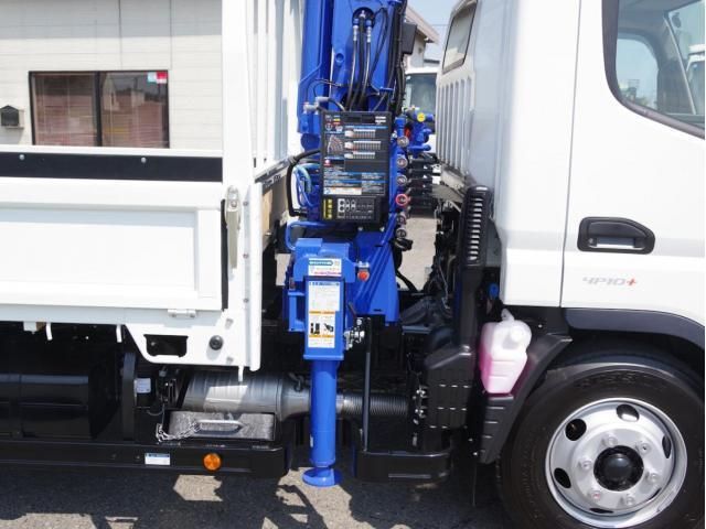 MITSUBISHI CANTER 2025