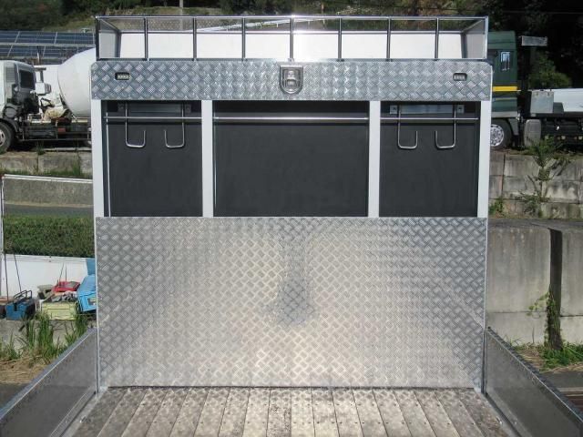 MITSUBISHI FUSOU SUPER GREAT 2025