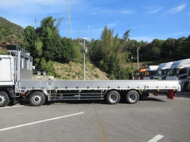 MITSUBISHI FUSOU SUPER GREAT 2025