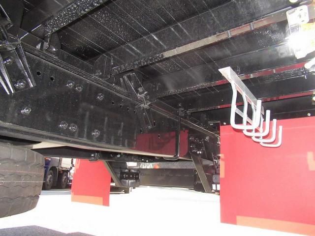 MITSUBISHI FUSOU SUPER GREAT 2025