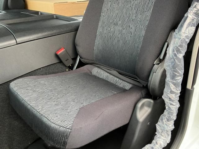 MITSUBISHI FUSOU SUPER GREAT 2025