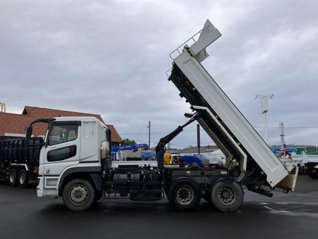 MITSUBISHI FUSOU SUPER GREAT 2018