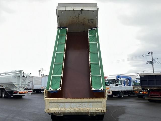 MITSUBISHI FUSOU SUPER GREAT 2018