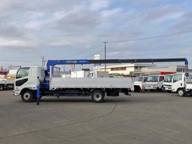 MITSUBISHI FUSOU FIGHTER 2019