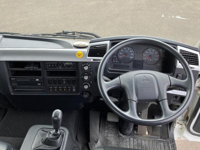 MITSUBISHI FUSOU FIGHTER 2019