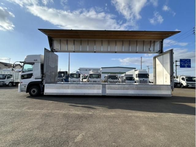 NISSAN DIESEL Quon 2016