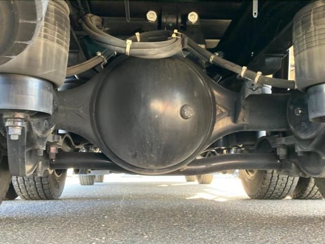 NISSAN DIESEL Quon 2016